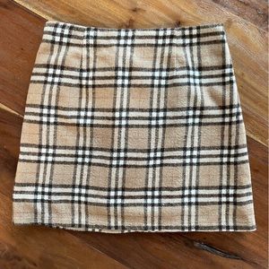 Pink Lily Tan Plaid Mini Skirt size small